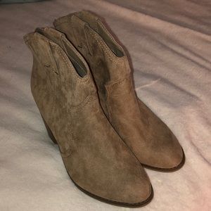 Merona Low Cut Heel Boots. NEVER WORN